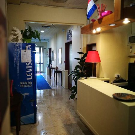 Hotel Riviera 리미니 외부 사진